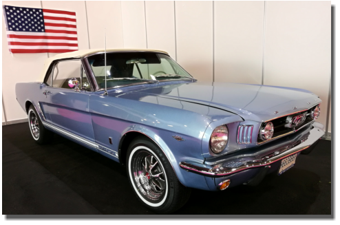 1965 Ford Mustang convertible to hire in Malaga